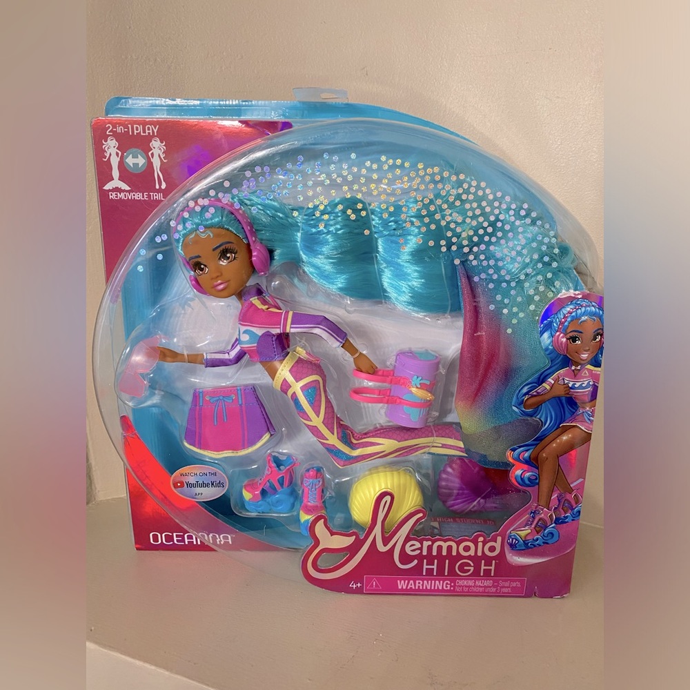 Mermaid High Oceanna Doll w/ removable tail - brand new unopened!!